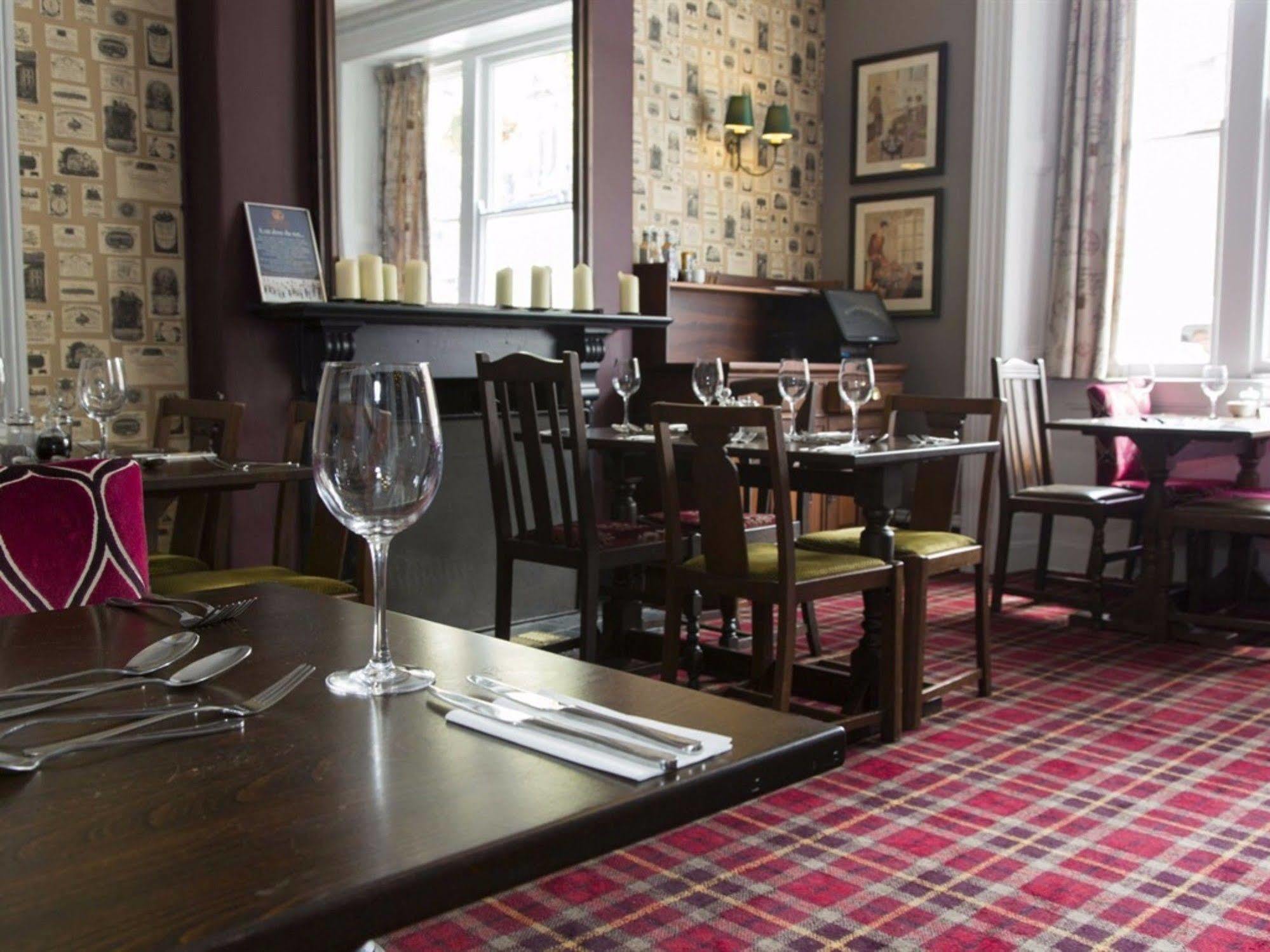 George 4* Frome